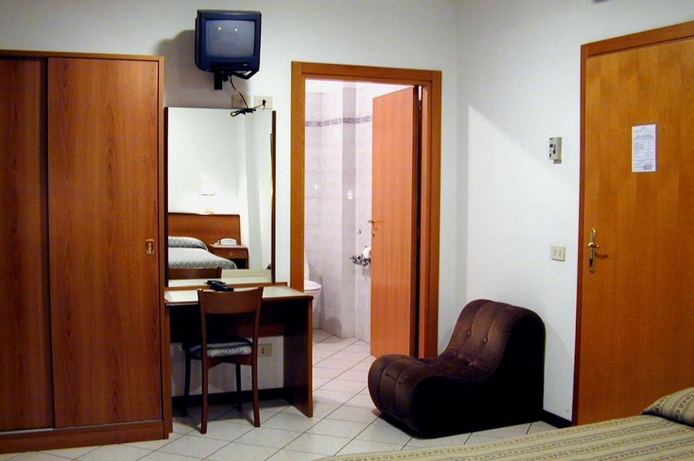 Hotel Astoria Viareggio Exterior foto